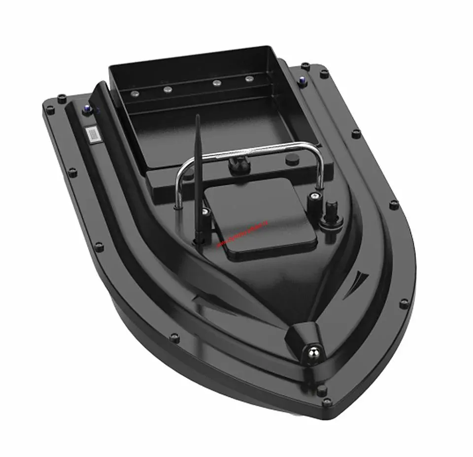 Rybářská zavážecí loď