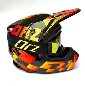 Cross helma ORZ oranžová s brýlemi