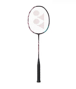 Badmintonová raketa Yonex Astrox 100 TOUR KURENAI 4UG5