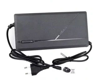 Rychlonabíječka elektrokoloběžka 60V kulatý konektor