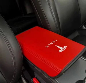 Tesla potah loketní opěrky pro model 3 a Y