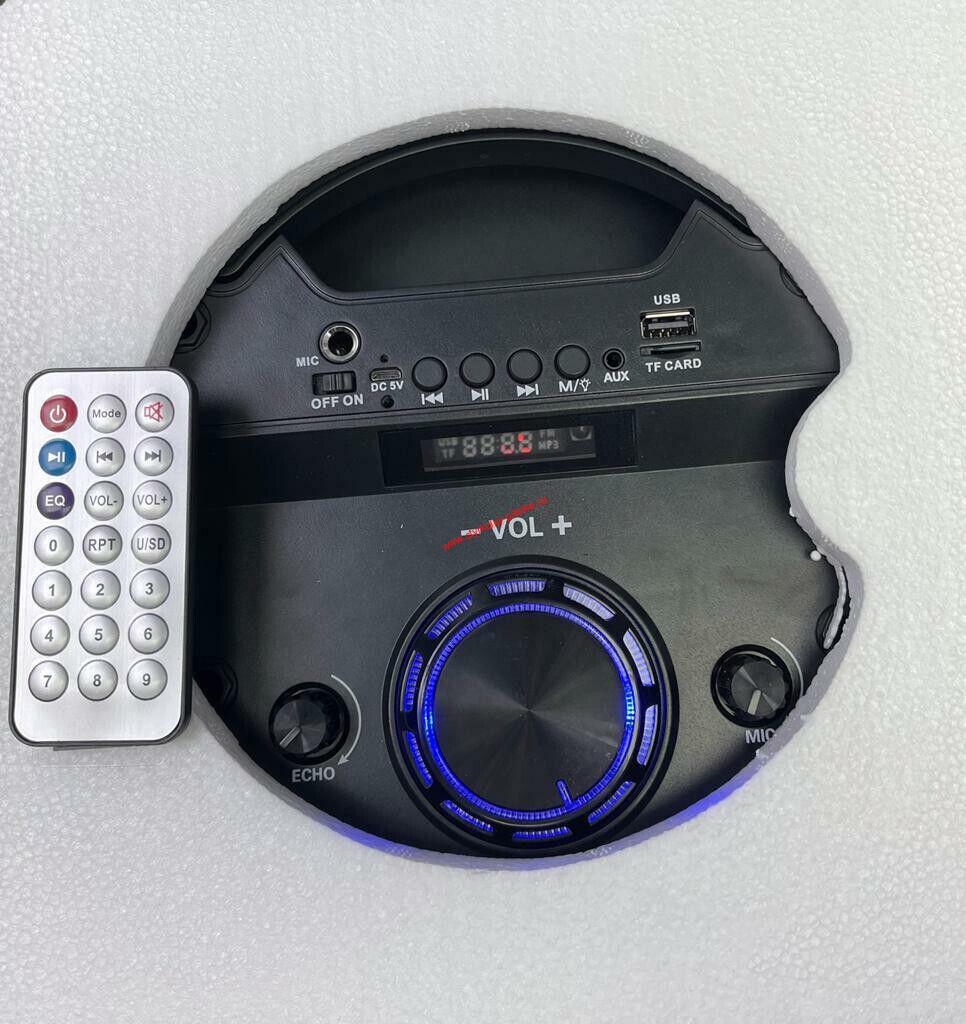 Reproduktor bluetooth s mikrofonem pro karaoke 2x15W