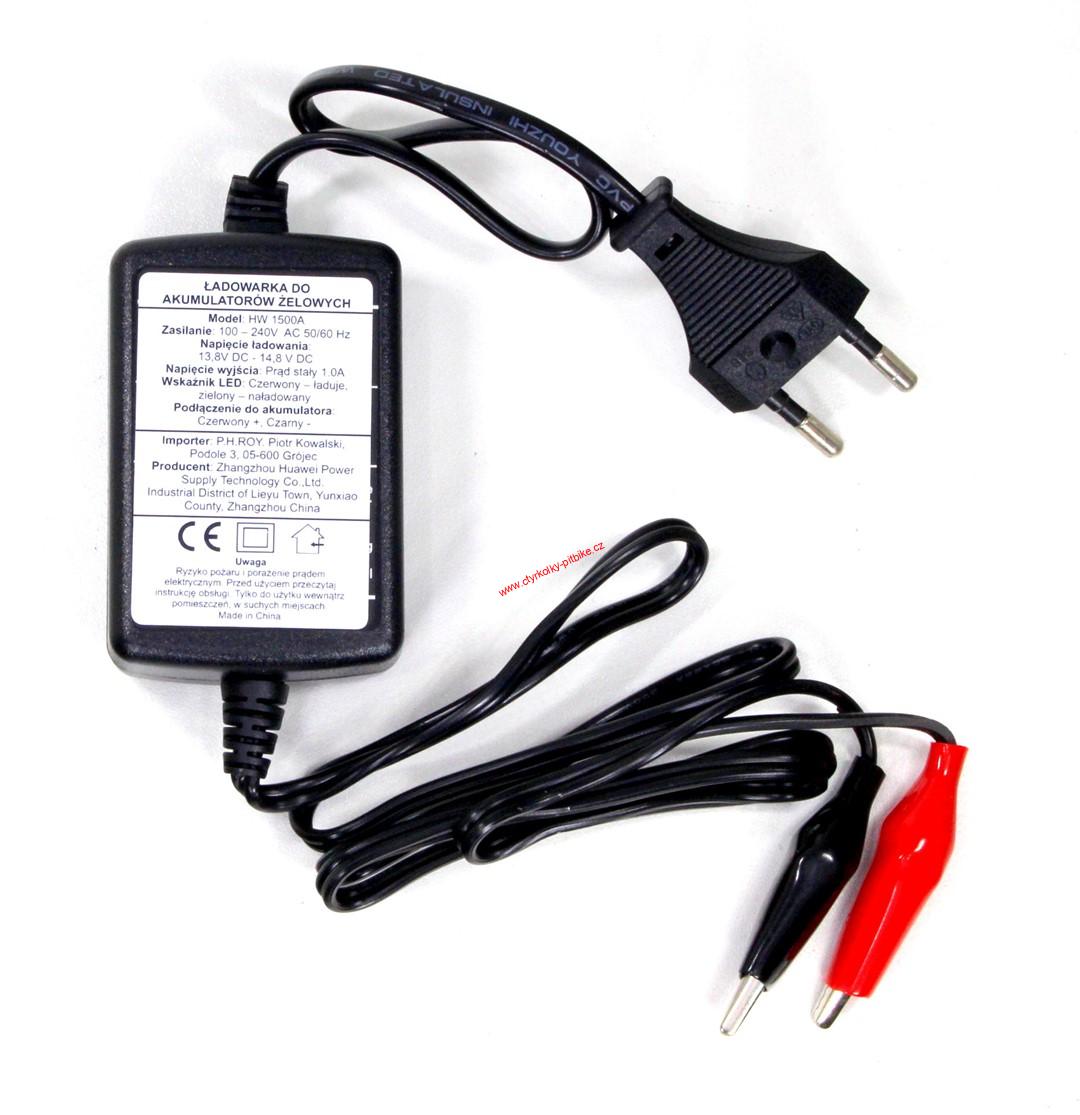 Moto nabíječka baterií 12V DC 13,8V 1A