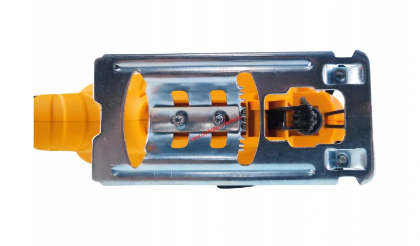 Přímočará pila BullTech 1450 W s laserem