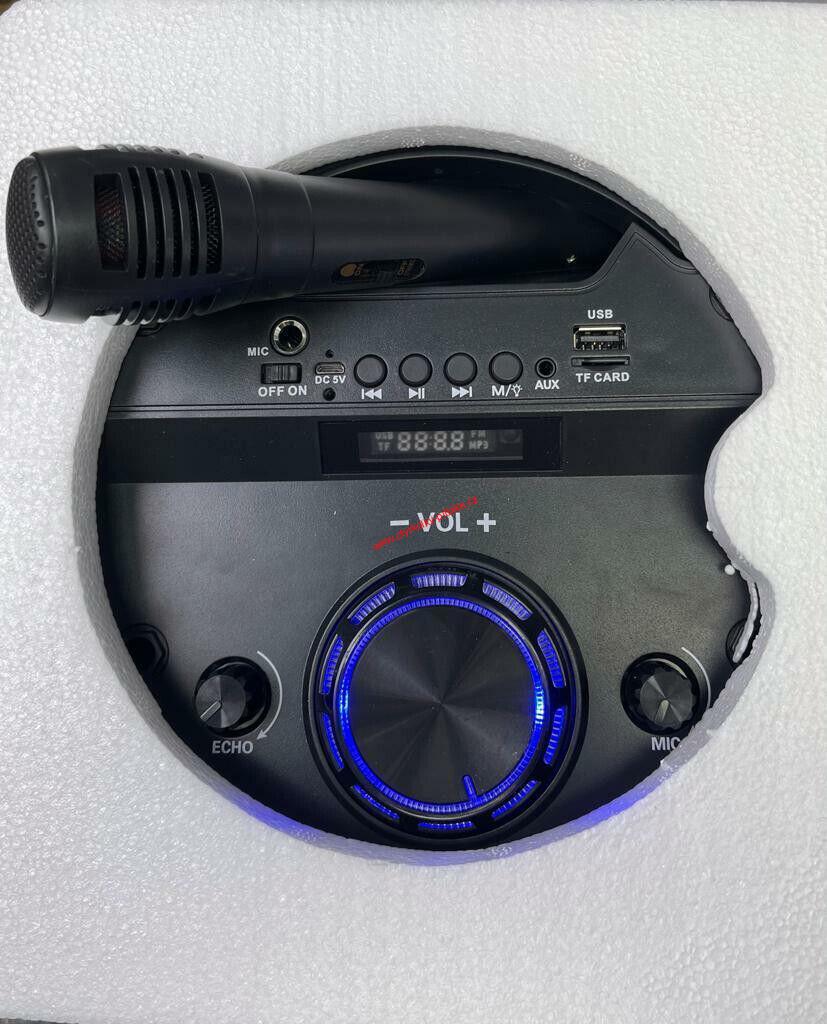 Reproduktor bluetooth s mikrofonem pro karaoke 2x15W