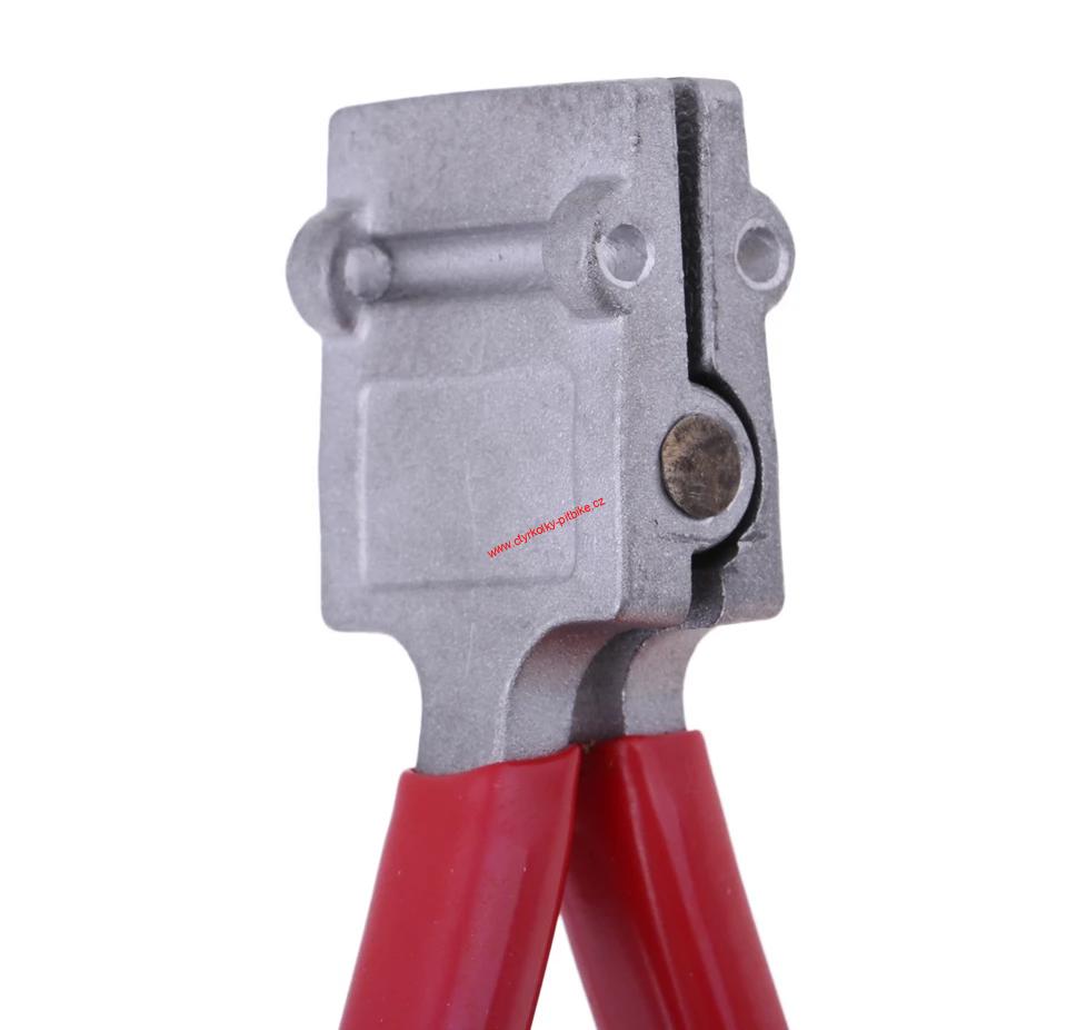 Startovací kleště pro vyplétání raket