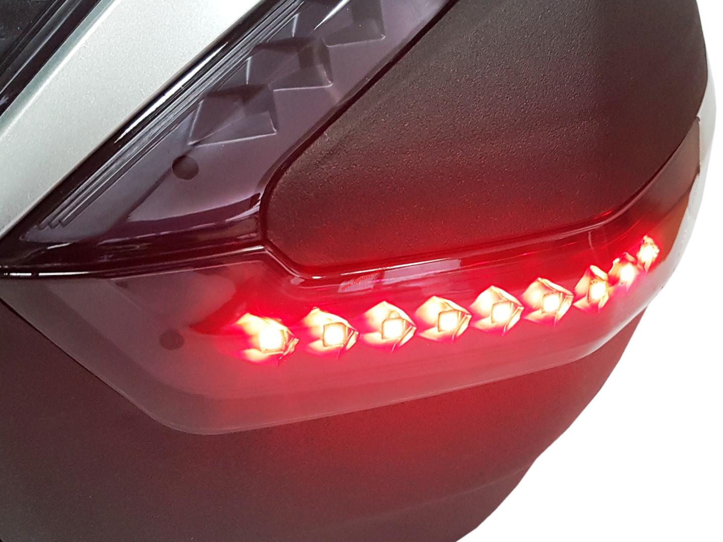 Moto kufr 59×45×32cm 48L stříbrný